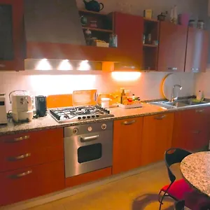  Appartamento Ampi Spazi, A Piedi In Centro.